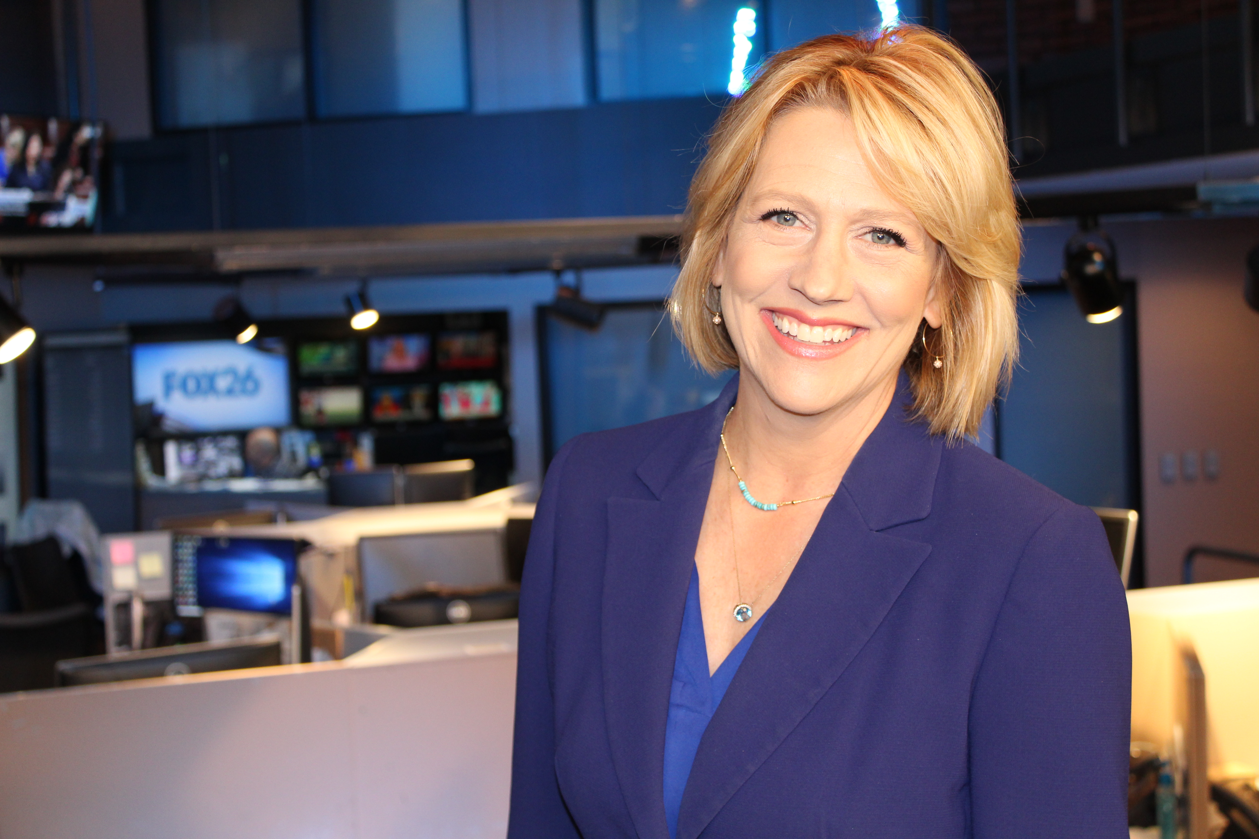 Read more about the article Kim Stephens – KMPH Local News Anchor